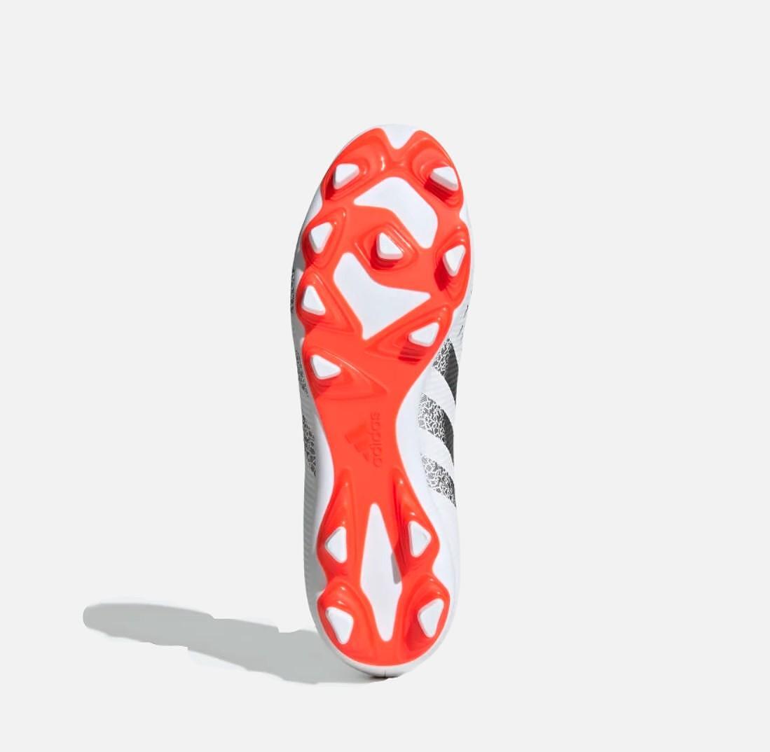 Футболни обувки калеври Adidas Predator Freak.4 FG White FY6317
