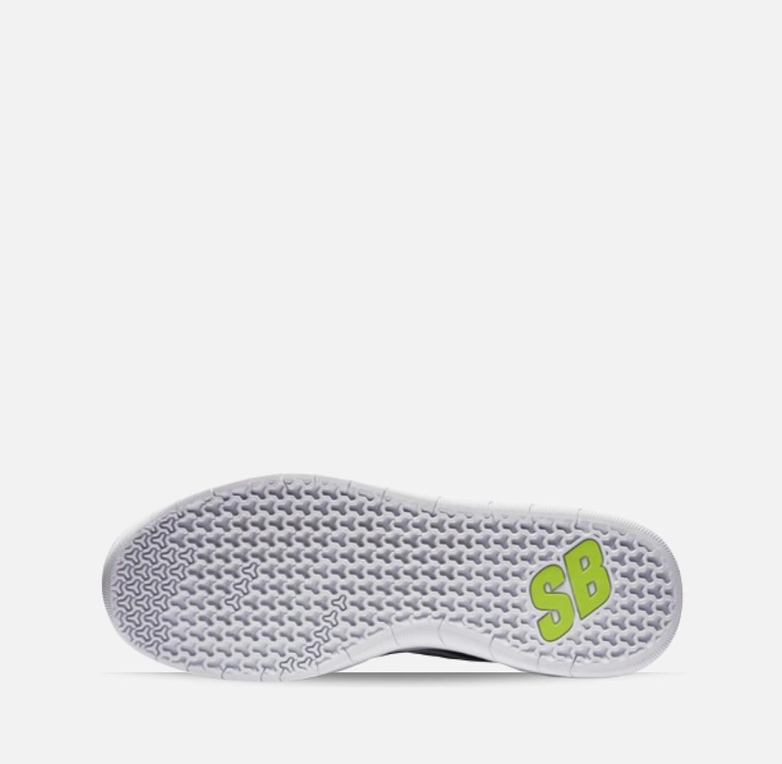Кецове Nike SB Nyjah Free 2.0 Smoke Grey BV2078-003