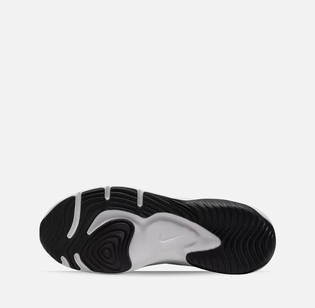 Мъжки маратонки Nike Legend Essential 3 Next Nature Black/White DM1120-001