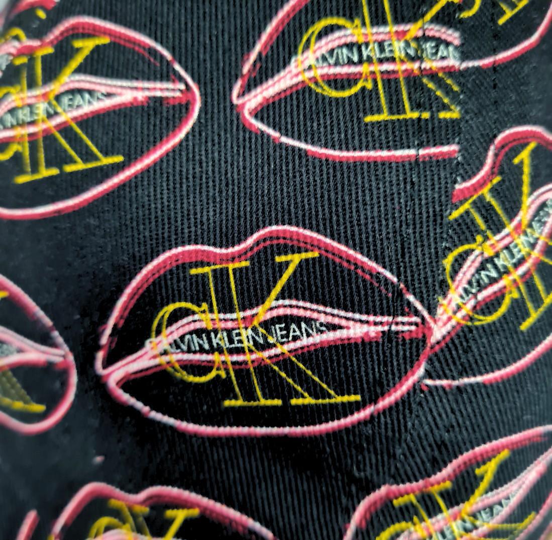 Шапка Calvin Klein Jeans Cap Kiss W