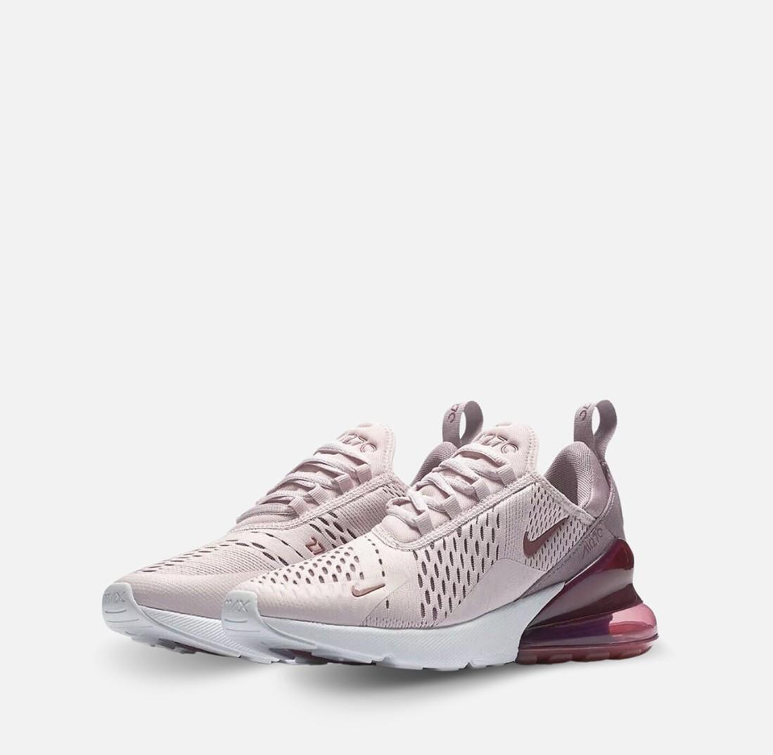 Дамски маратонки Nike Air Max 270 AH6789-601