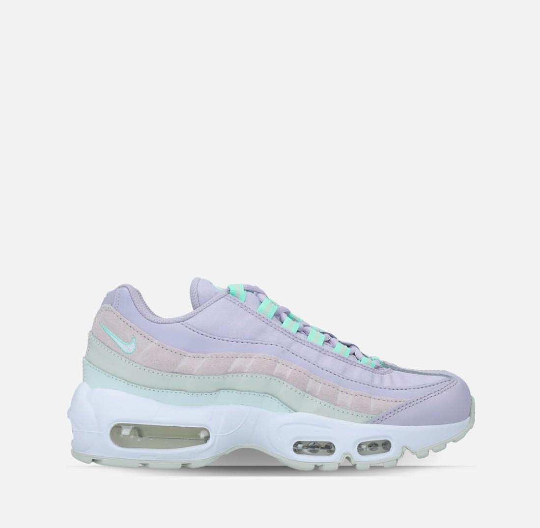 Дамски маратонки NIKE AIR MAX 95 Lavandula CZ1642 500
