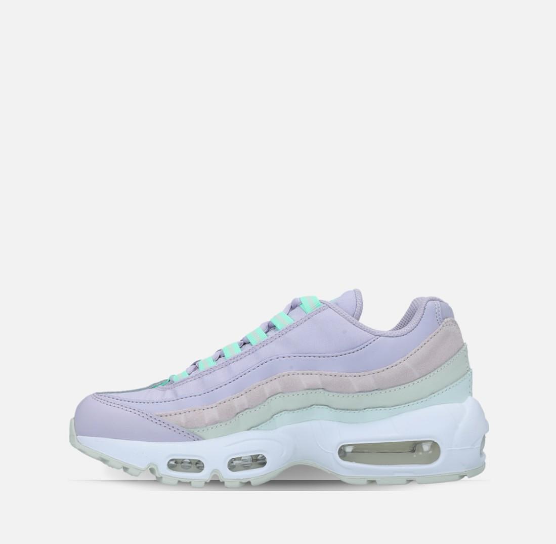 Дамски маратонки NIKE AIR MAX 95 Lavandula CZ1642 500