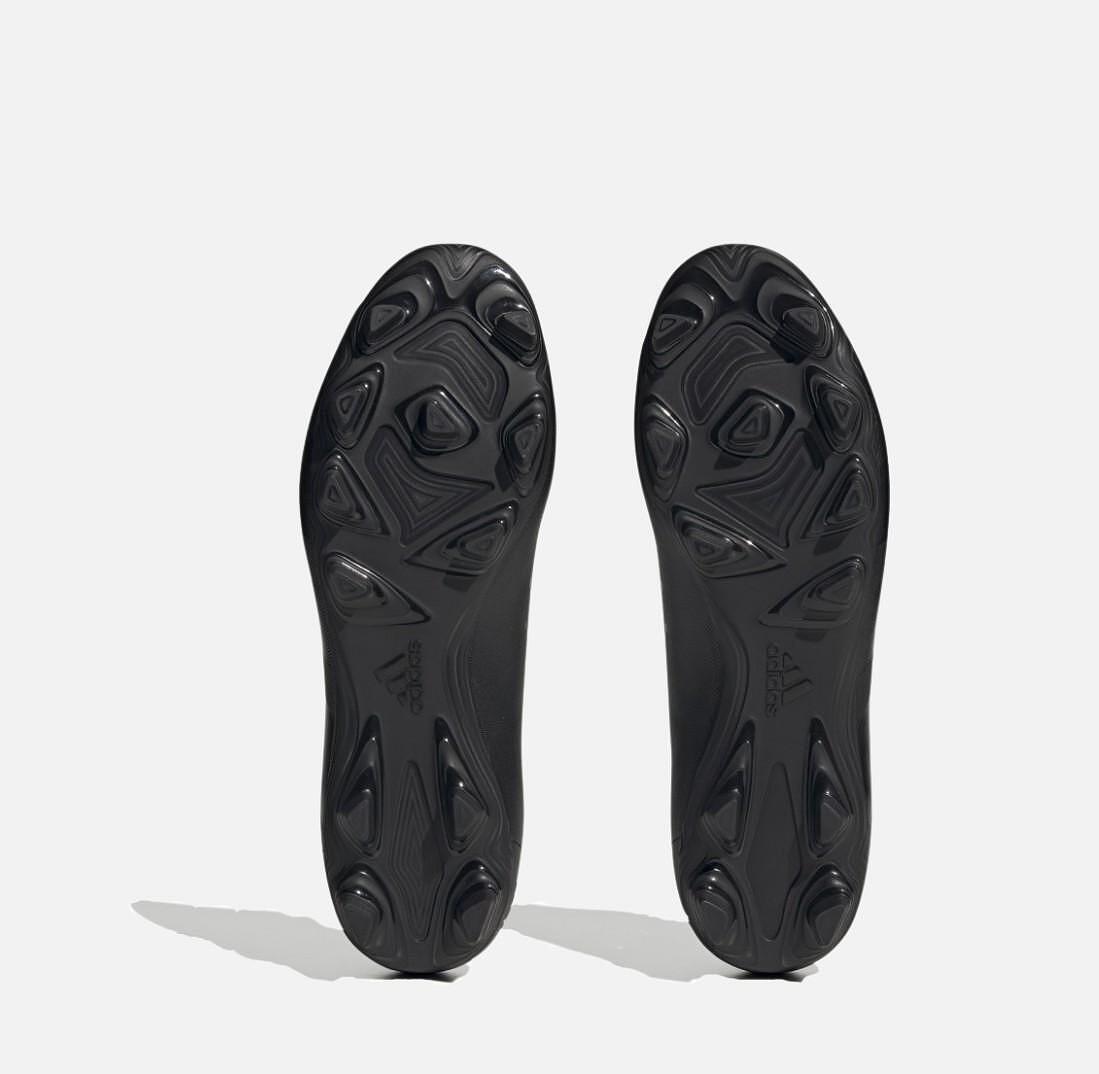 Футболни обувки калеври Adidas Predator Accuracy.4 FXG Black GW4605