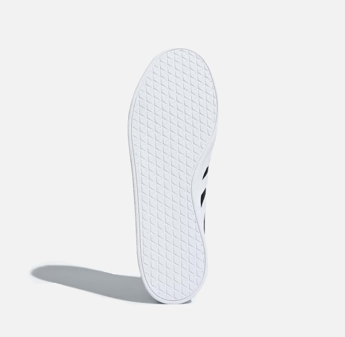 Кецове Aadidas VL Court 2.0 Black/White B43814