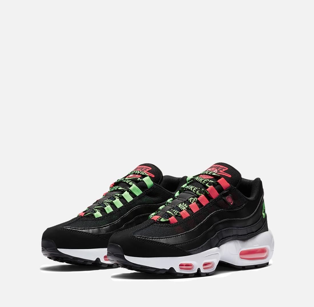 Γυναικεία αθλητικά παπούτσια NIKE AIR MAX 95 SE WW CV9030-001