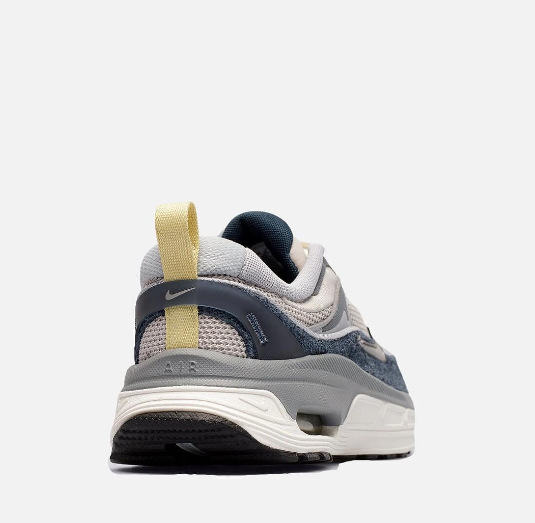 Дамски маратонки Nike Air Max Bliss DZ6754-001