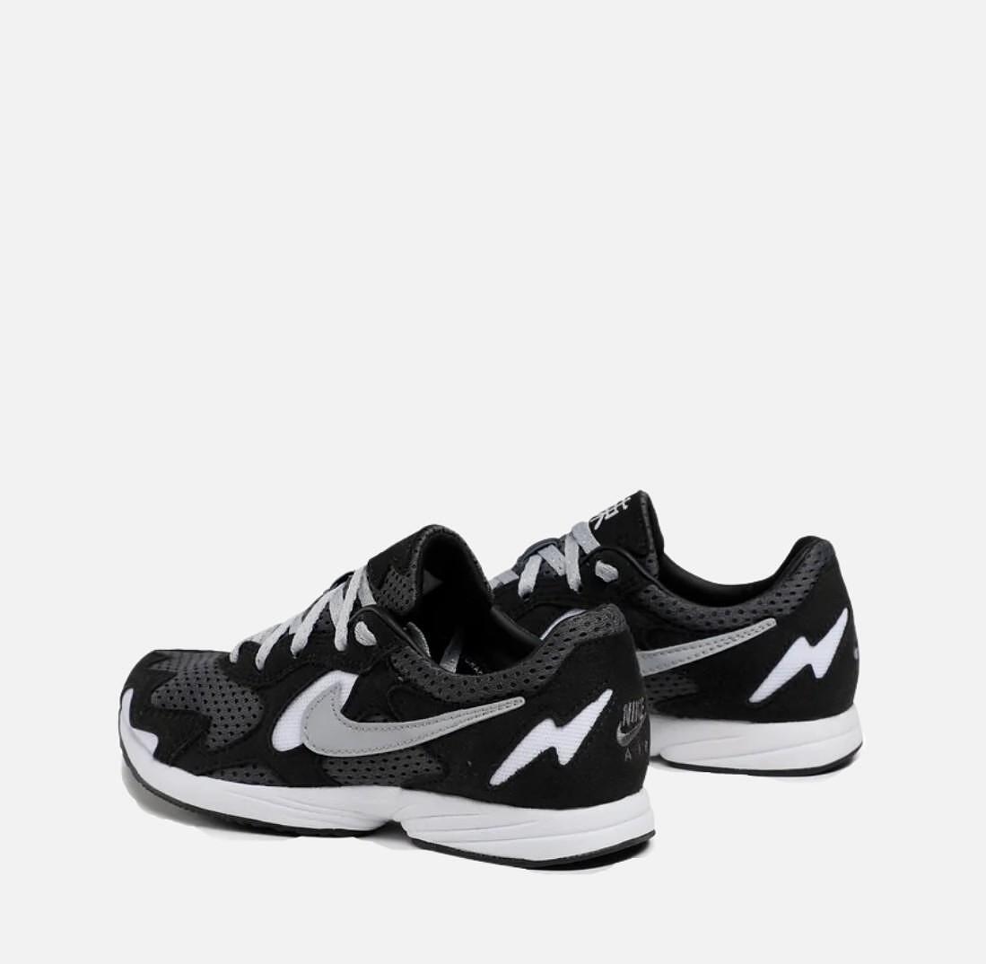 Маратонки Nike Air Streak Lite CD4387-001