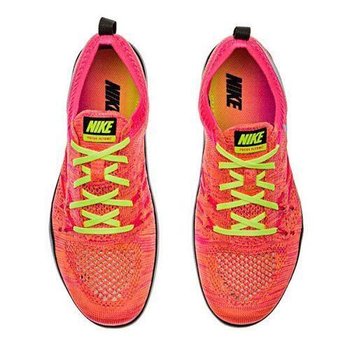 Adidași damă NIKE FREE TR FOCUS FLYKNIT Oranj/Roz