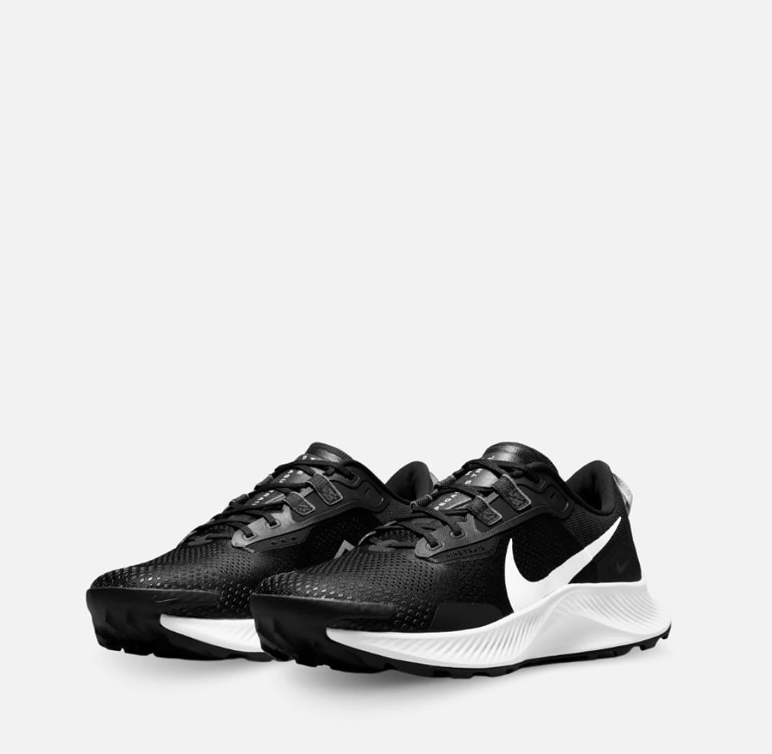 Маратонки Nike Pegasus Trail 3 Black/White DA8697 001