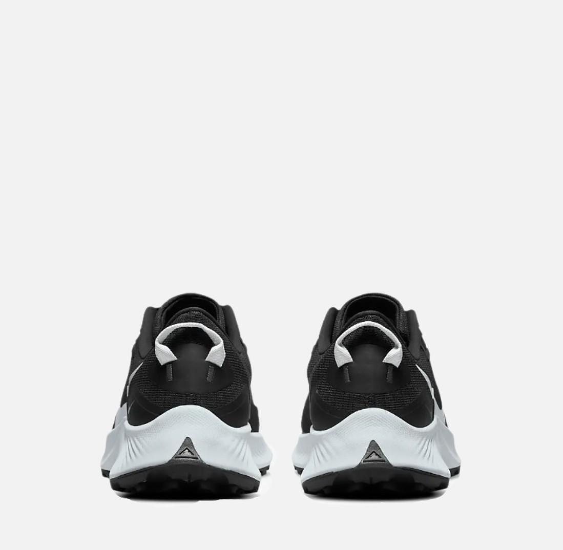 Маратонки Nike Pegasus Trail 3 Black/White DA8697 001