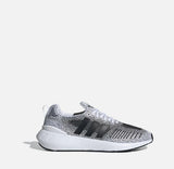 Adidași bărbați Adidas Swift Run 22 Black/White GZ3507