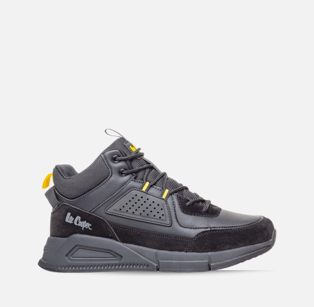 Мъжки маратонки Lee Cooper Black 502-22-M