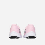 Дамски маратонки Nike Star Runner Бледо розово