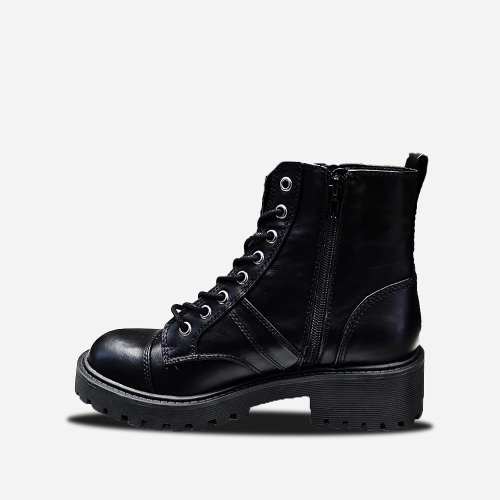 Зимни обувки боти Guess MULTI BLK